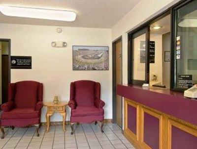 фото отеля Super 8 Motel Martinsville (Virginia)