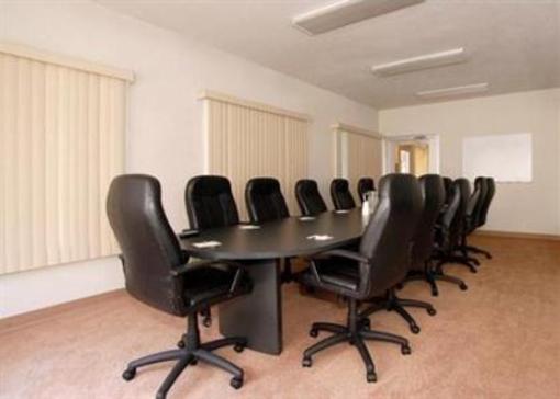 фото отеля Modern Inn & Suites