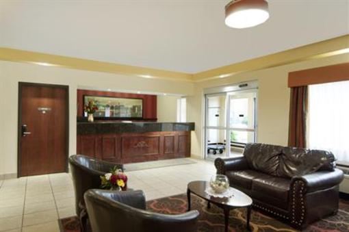 фото отеля BEST WESTERN Greentree Inn and Suites