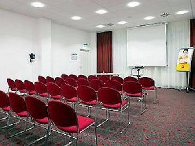 фото отеля Ibis Karlsruhe City