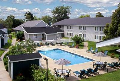 фото отеля Comfort Inn at Maplewood