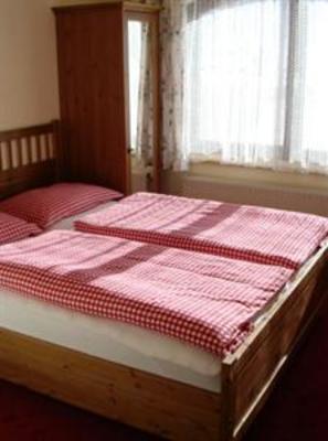 фото отеля Alpenblick Pension Appartements Faistenau