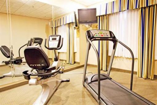 фото отеля Holiday Inn Express Hotel & Suites Douglas