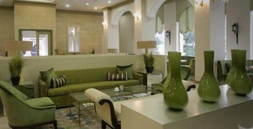 фото отеля Lake Hills Hotel Bugok