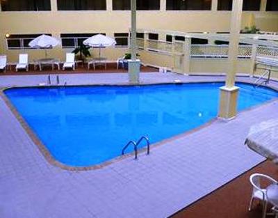 фото отеля Bedford Plaza Hotel