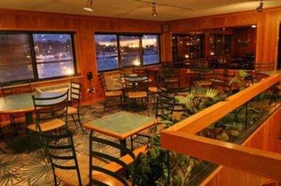 фото отеля BEST WESTERN Captain's Quarters