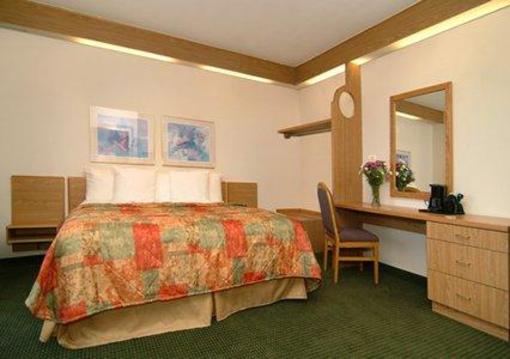 фото отеля Sleep Inn at Harbour View