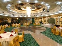 Chinggis Khaan Hotel