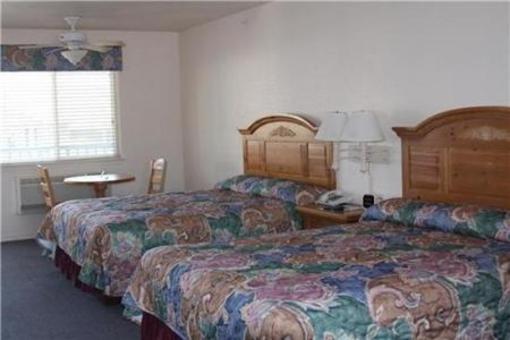 фото отеля Cayucos Beach Inn