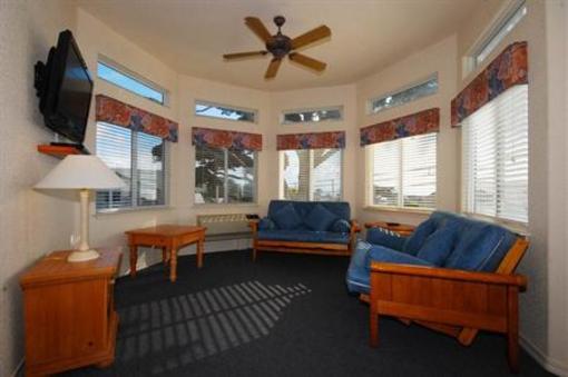 фото отеля Cayucos Beach Inn