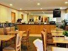 фото отеля Days Inn & Suites Brooklyn Center