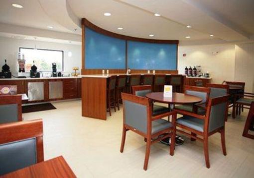 фото отеля Comfort Inn South