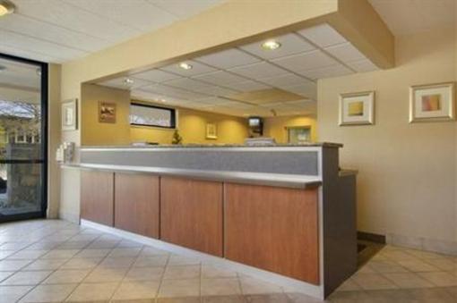 фото отеля Red Roof Inn Westlake