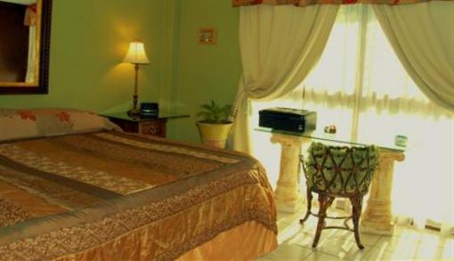 фото отеля Dickinson Guest House B&B