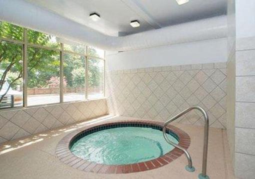 фото отеля Comfort Inn & Suites Germantown (Tennessee)