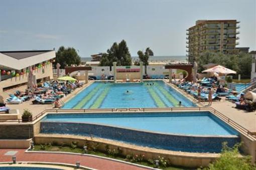 фото отеля Phoenicia Holiday Resort