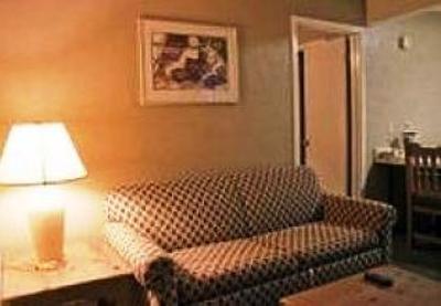 фото отеля Fiesta Inn & Suites
