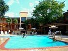 фото отеля Fiesta Inn & Suites