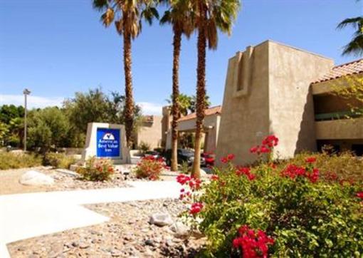 фото отеля Americas Best Value Inn Palm Springs