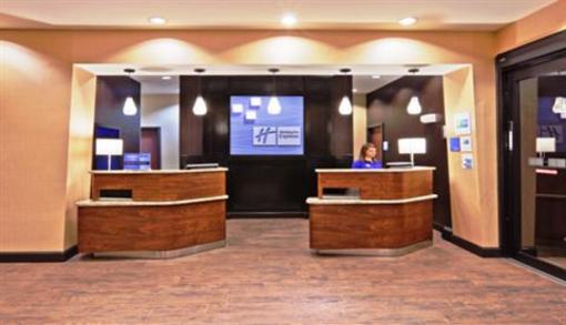 фото отеля Holiday Inn Express & Suites Denton - UNT - TWU