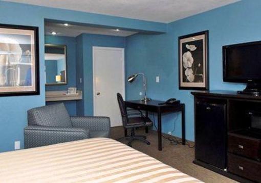 фото отеля Quality Inn Flamingo Tucson