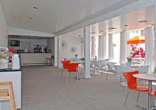 фото отеля Quality Inn Flamingo Tucson