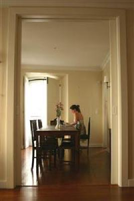 фото отеля Oasis Backpackers' Mansion