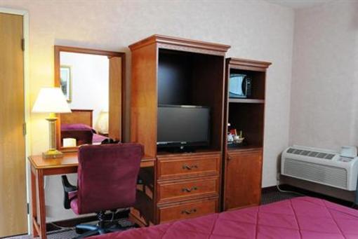 фото отеля Piccadilly Inn Express