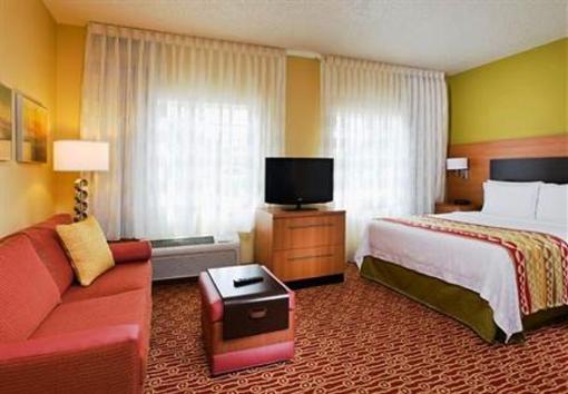 фото отеля TownePlace Suites Central Northwest Freeway
