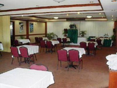 фото отеля Days Hotel Cebu Airport