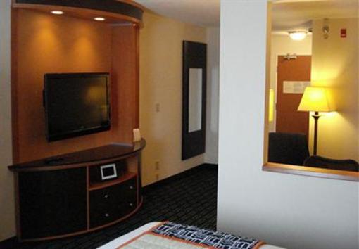 фото отеля Fairfield Inn & Suites St. Cloud