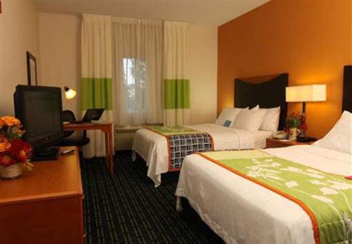 фото отеля Fairfield Inn & Suites St. Cloud