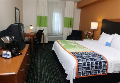 фото отеля Fairfield Inn & Suites St. Cloud