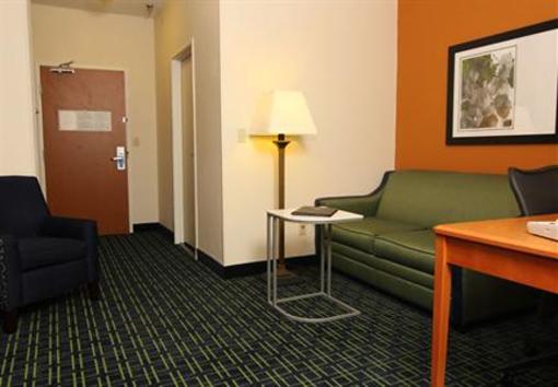 фото отеля Fairfield Inn & Suites St. Cloud
