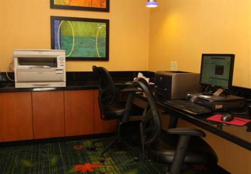 фото отеля Fairfield Inn & Suites St. Cloud