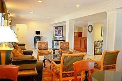фото отеля Econo Lodge Baltimore