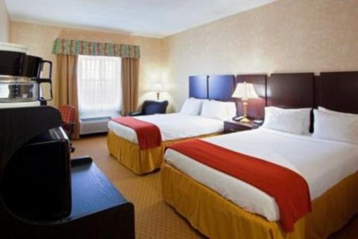 фото отеля Holiday Inn Express Prince Frederick