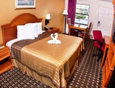 фото отеля Days Inn Clermont South