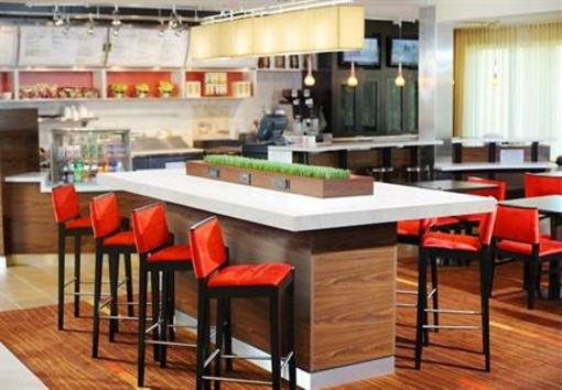 фото отеля Courtyard by Marriott Oklahoma City Airport