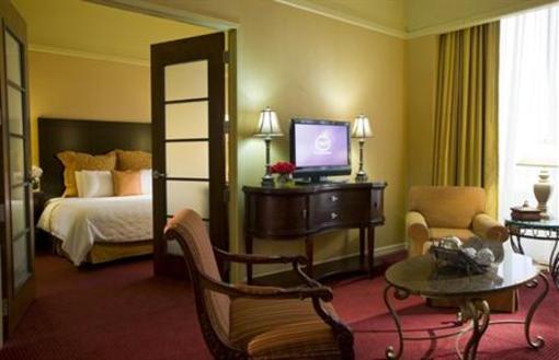 фото отеля Crowne Plaza Houston - Brookhollow