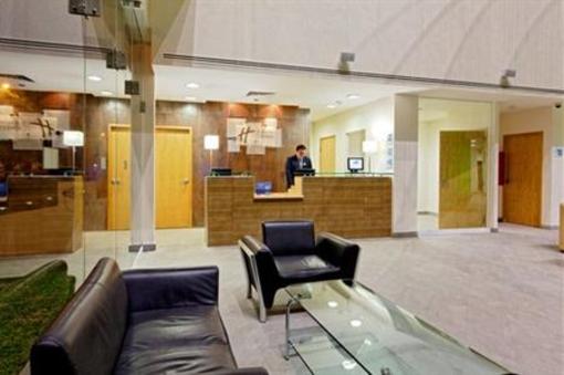 фото отеля Holiday Inn Express Expo Guadalajara