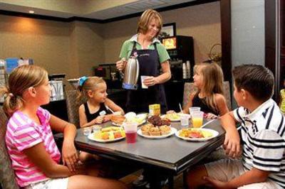 фото отеля Hampton Inn & Suites Mount Pleasant
