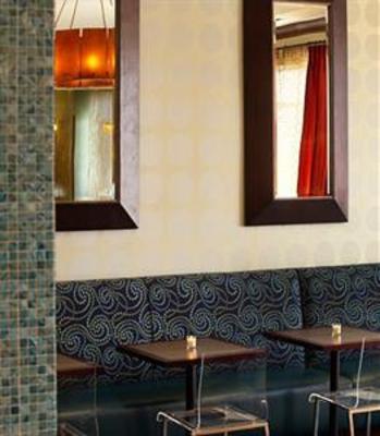 фото отеля Fairfield Inn & Suites Orlando at Seaworld