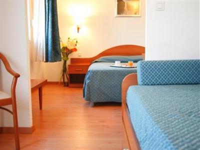 фото отеля Hotel Le Neptune Propriano