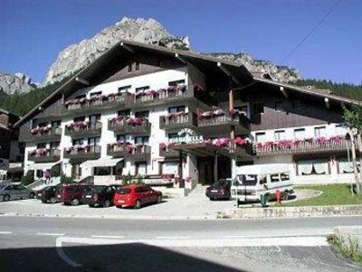 фото отеля Hotel Nigritella Selva di Cadore