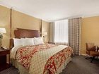 фото отеля Hilton New Orleans / St Charles Ave