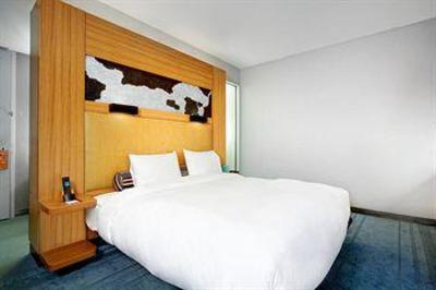 фото отеля aloft Bolingbrook