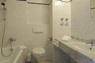 фото отеля Azimut Hotel Erding