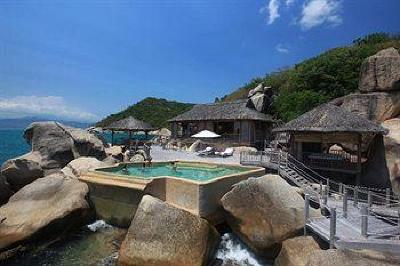 фото отеля Six Senses Ninh Van Bay