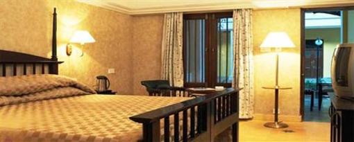 фото отеля Royal Orchid Metropole Hotel